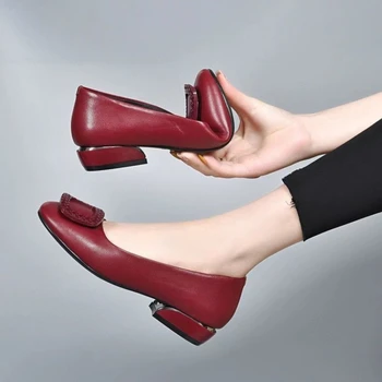  Sapatos para as Mulheres 2022 Novo Rasa de Couro Macio Slip-on Confortável Grosso Calcanhar, Dedo do pé Quadrado Desconto Único Sapatos Sapatos de Trabalho Zapatos