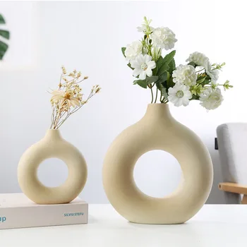 Criativo Vaso de Cerâmica Nórdicos Circular Oca Donuts vaso de Flores para a Decoração Home Office Desktop Sala de Arte Ornamentos Presente