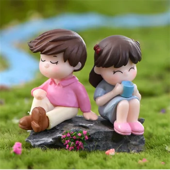  2pcs/Set Mini Amantes Bonecas Modelo em Miniatura de DIY Estatueta de Enfeites para Decoração de Casa Figuras Paisagem Artesanato Enfeites