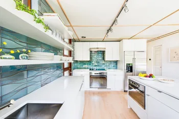  2017 moderno armário de cozinha com lacado a alto brilho, porta de vendas quentes do 2PAC cozinha móveis L1606002